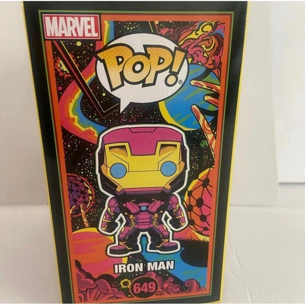 Funko Pop Marvel: Black Light Iron Man #649
